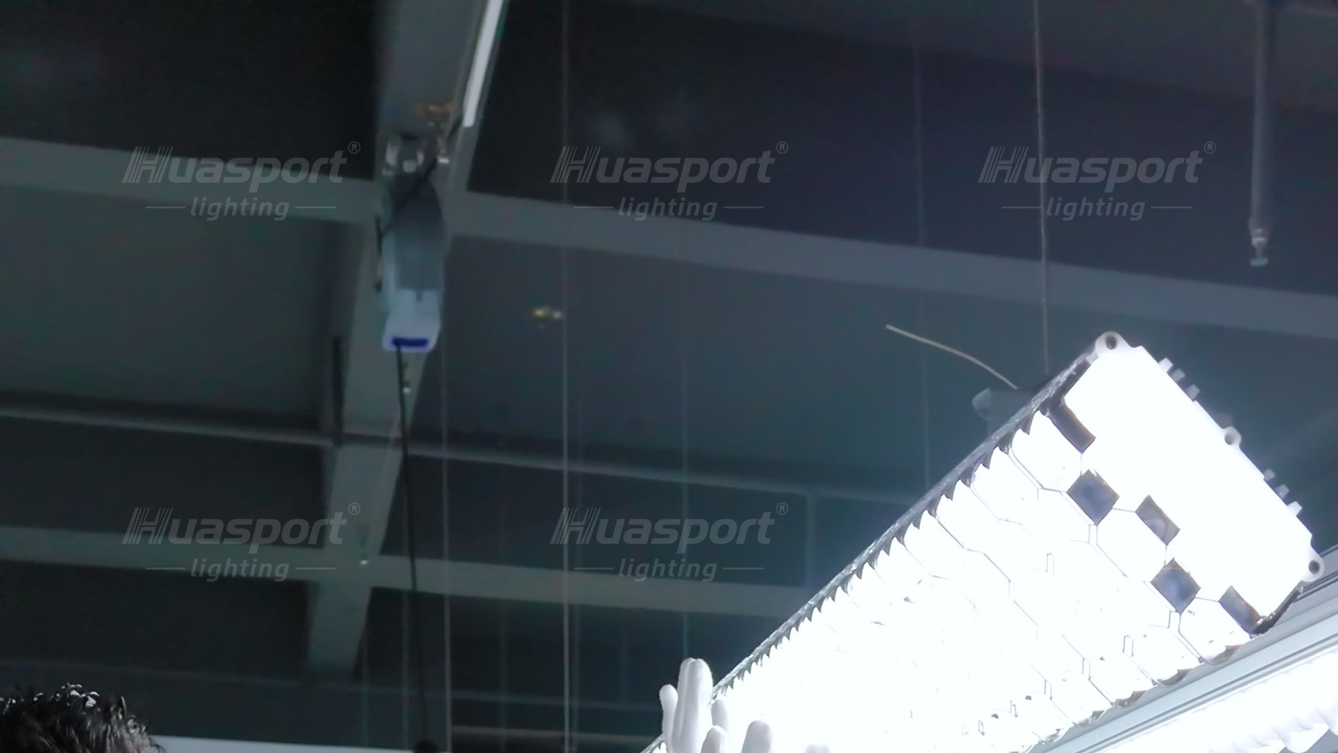 S90 plated badminton light close view for checking direct glare from fixture axis